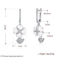 Picture of High Efficient Platinum Plated White Drop & Dangle