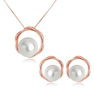 Picture of Sparkling Casual Platinum Plated Necklace and Earring Set