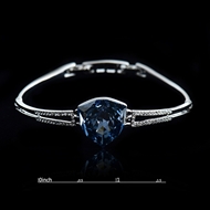 Picture of Exquisite Swarovski Element Platinum Plated Bangles