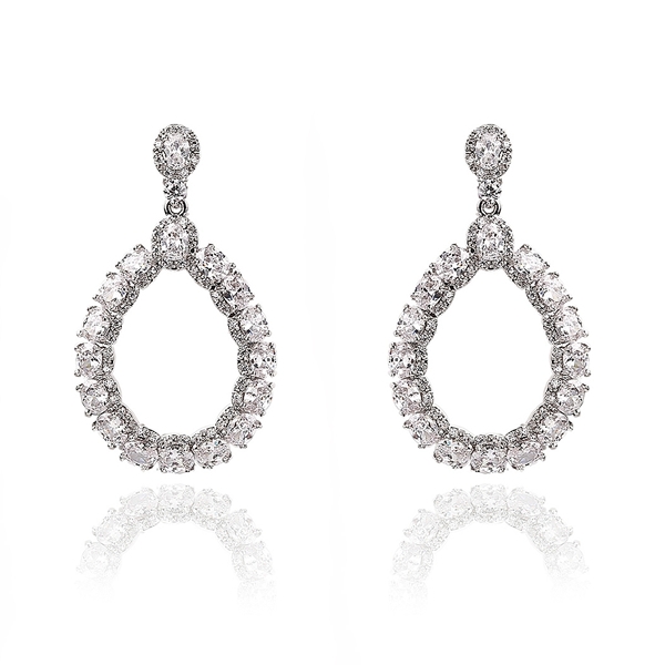 Picture of Luxury Platinum Plated Dangle Earrings with Fast Shipping