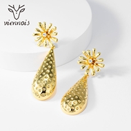 Picture of Dubai Big Dangle Earrings with Fast Delivery