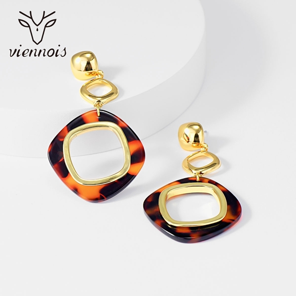 Picture of Affordable Zinc Alloy Big Dangle Earrings for Ladies