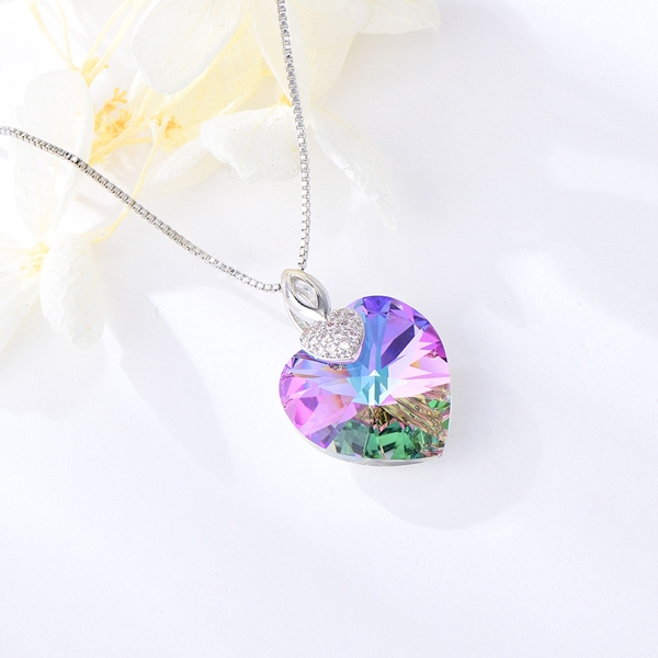 Picture of Zinc Alloy Swarovski Element Pendant Necklace at Super Low Price