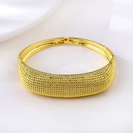 Picture of Cheap Zinc Alloy Dubai Fashion Bangle From Reliable Factory