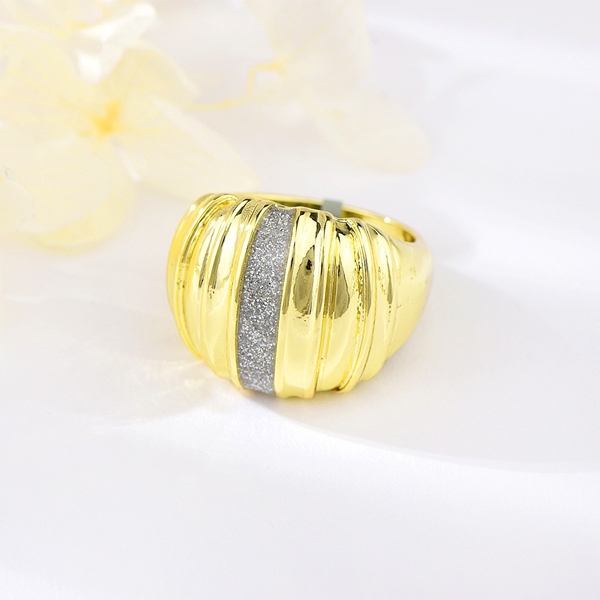 Picture of Famous Big Gold Plated Fashion Ring