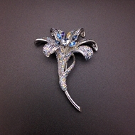 Show details for Eye-Catching Blue Small Brooche from Top Designer