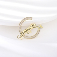 Picture of Low Cost Gold Plated Cubic Zirconia Brooche from Certified Factory