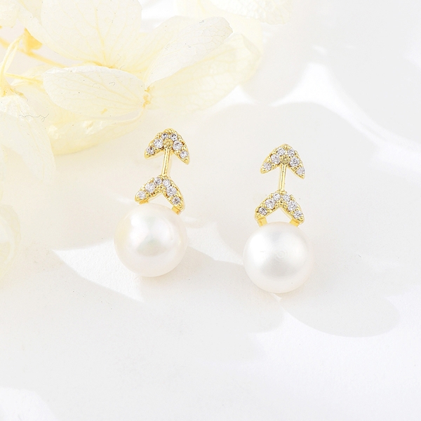 Picture of Irresistible White Zinc Alloy Dangle Earrings As a Gift