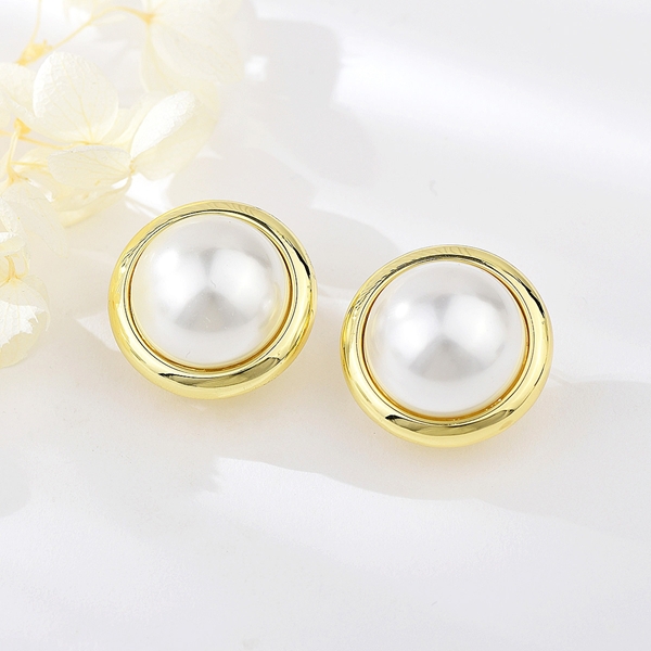 Picture of Fancy Medium Zinc Alloy Stud Earrings