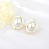 Picture of Classic Gold Plated Stud Earrings with 3~7 Day Delivery