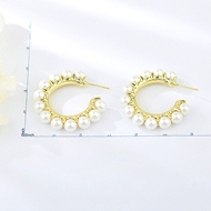 Picture of Impressive White Artificial Pearl Stud Earrings with Low MOQ