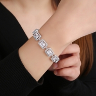 Picture of Quality Luxury White Fashion Bracelet