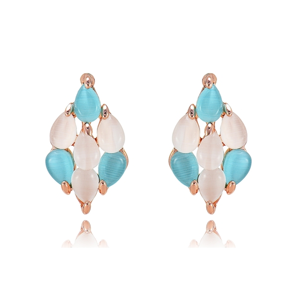 Picture of Classic Opal Stud Earrings with Speedy Delivery