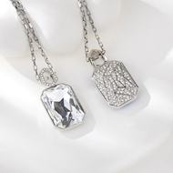 Picture of Amazing Swarovski Element Zinc Alloy Pendant Necklace