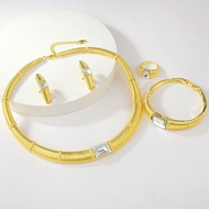 Picture of Nickel Free Gold Plated Dubai 4 Piece Jewelry Set with No-Risk Refund