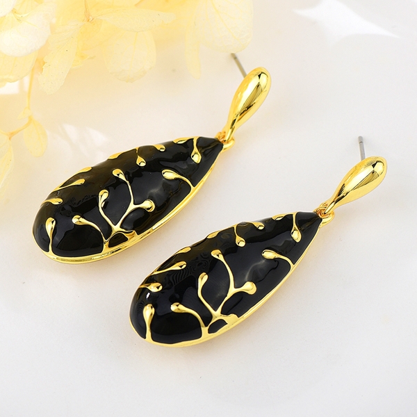 Picture of Fast Selling Black Zinc Alloy Dangle Earrings from Editor Picks