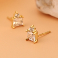 Picture of Delicate Cubic Zirconia Stud Earrings with Speedy Delivery