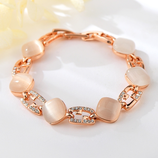 Picture of Zinc Alloy Classic Fashion Bracelet Online Only