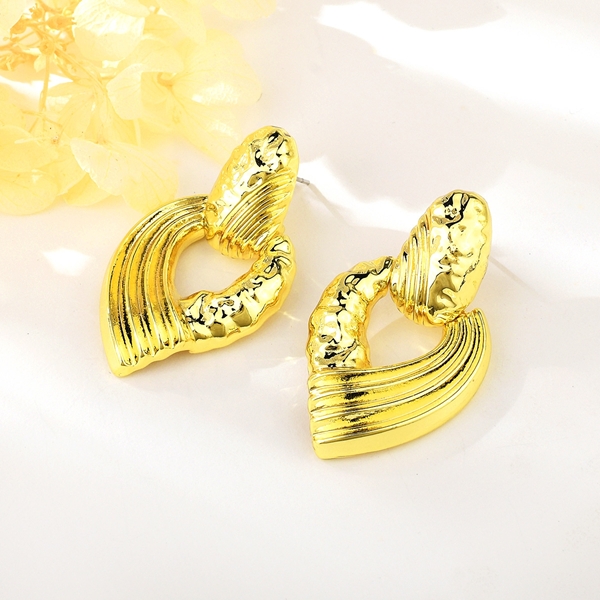 Picture of Dubai Big Dangle Earrings Online Only