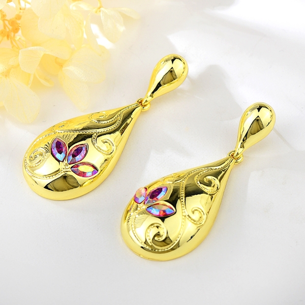 Picture of Classic Gold Plated Dangle Earrings with Fast Delivery