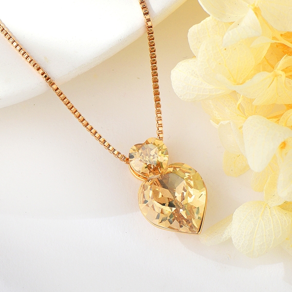 Picture of Unusual Small Yellow Pendant Necklace