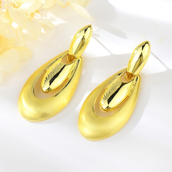 Picture of Popular Plain Dubai Dangle Earrings