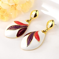 Picture of Zinc Alloy White Dangle Earrings at Super Low Price