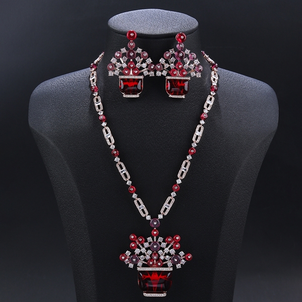 Picture of Delicate Cubic Zirconia Gold Plated 2 Piece Jewelry Set