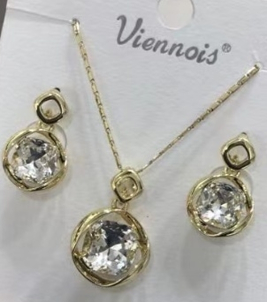 Picture of Hot Selling Colorful Gold Plated 2 Piece Jewelry Set from Top Designer