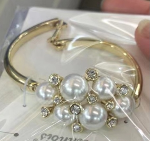 Picture of Simple Colorful Bracelets & Bangle with Wow Elements